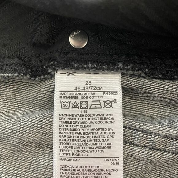 GAP Vintage Black Button Fly Denim Mini Skirt - Size: 28 - Picture 7 of 7